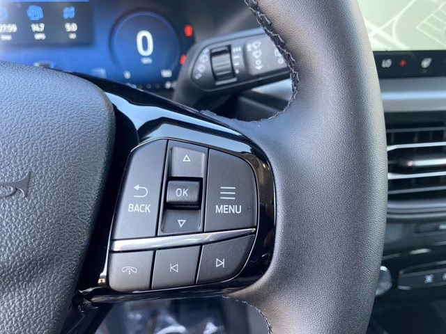 2026 Oxford White Ford Escape Active FWD SUV