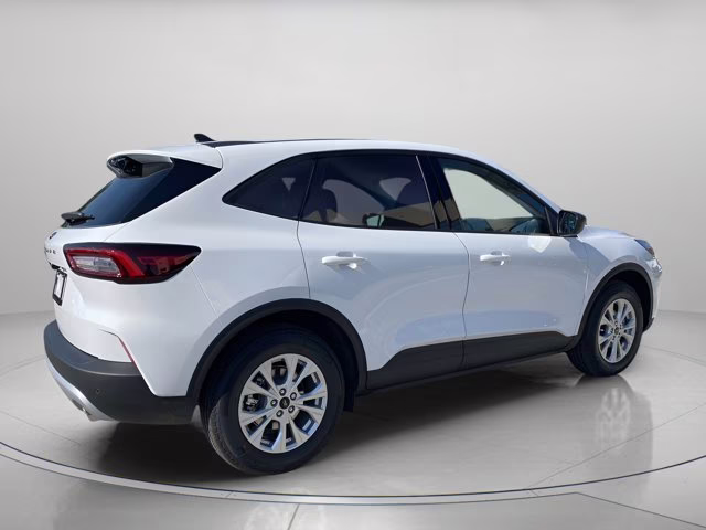2026 Oxford White Ford Escape Active FWD SUV