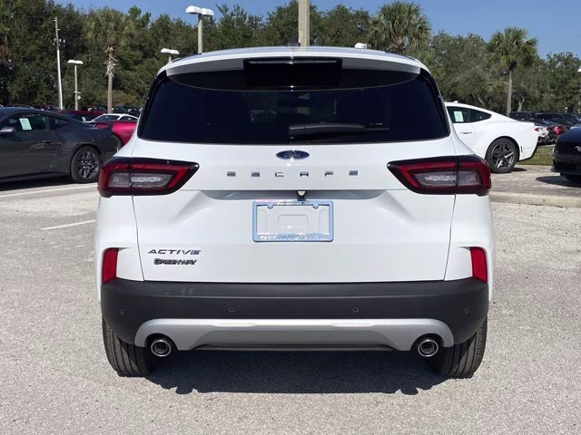 2026 Oxford White Ford Escape Active FWD SUV