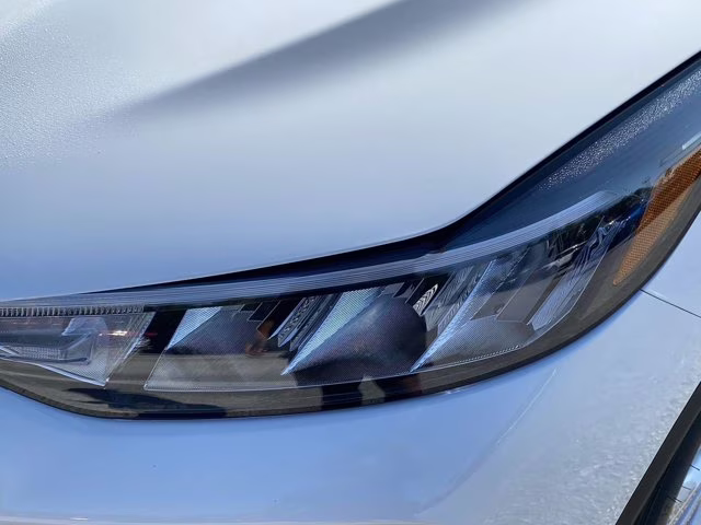 2026 Oxford White Ford Escape Active FWD SUV