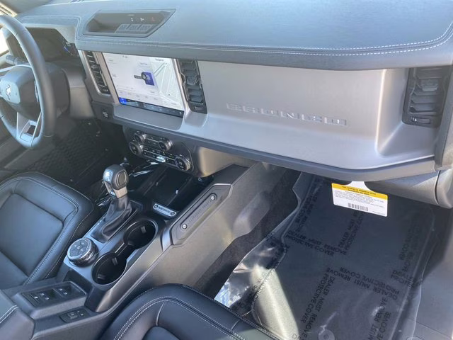 2025 Oxford White Ford Bronco Outer Banks 4X4 Convertible