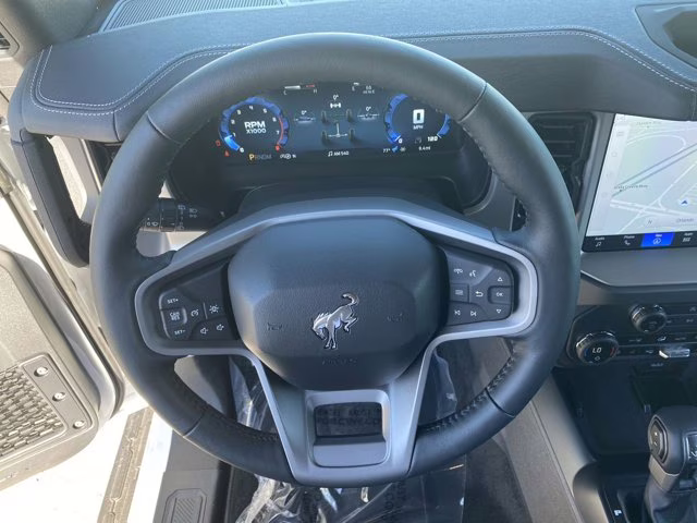 2025 Oxford White Ford Bronco Outer Banks 4X4 Convertible