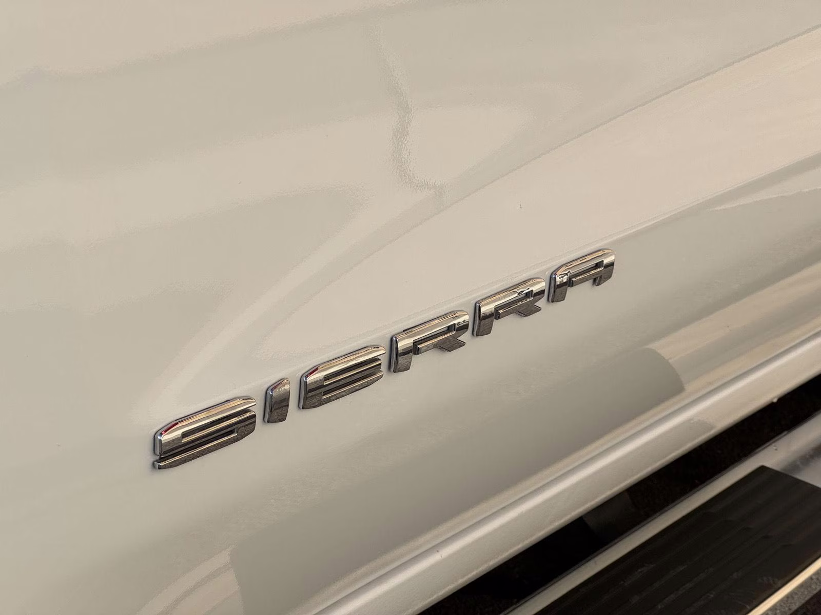 2020 Summit White GMC Sierra 1500 SLT 4X4 Truck