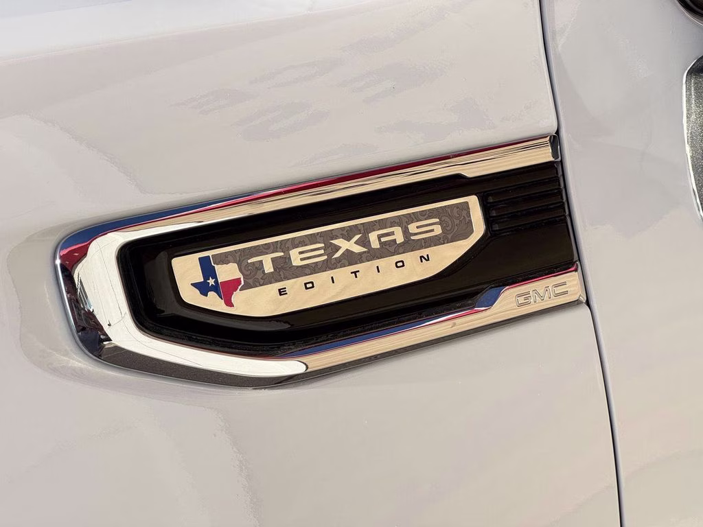 2020 Summit White GMC Sierra 1500 SLT 4X4 Truck