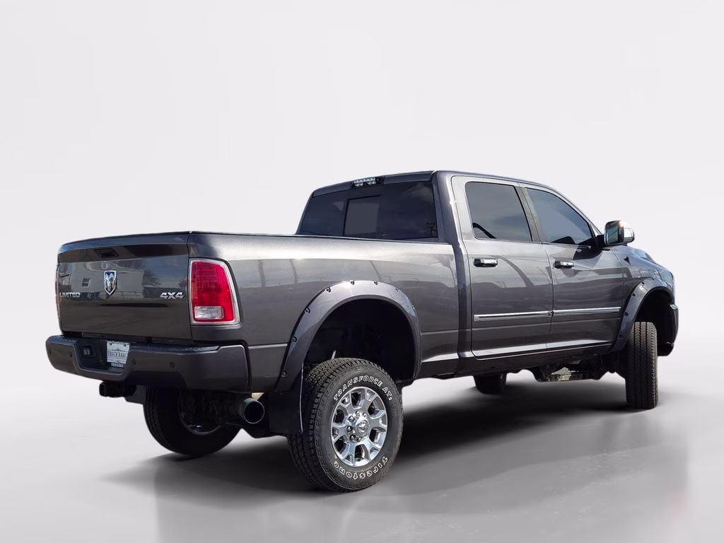2015 Granite Crystal Metallic Clearcoat Ram 3500 Laramie Limited 4X4 Truck