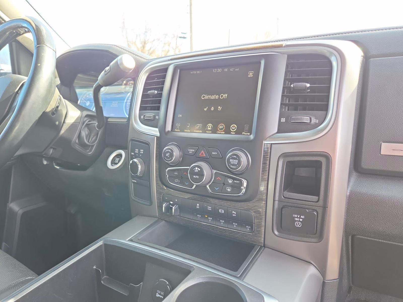 2015 Granite Crystal Metallic Clearcoat Ram 3500 Laramie Limited 4X4 Truck