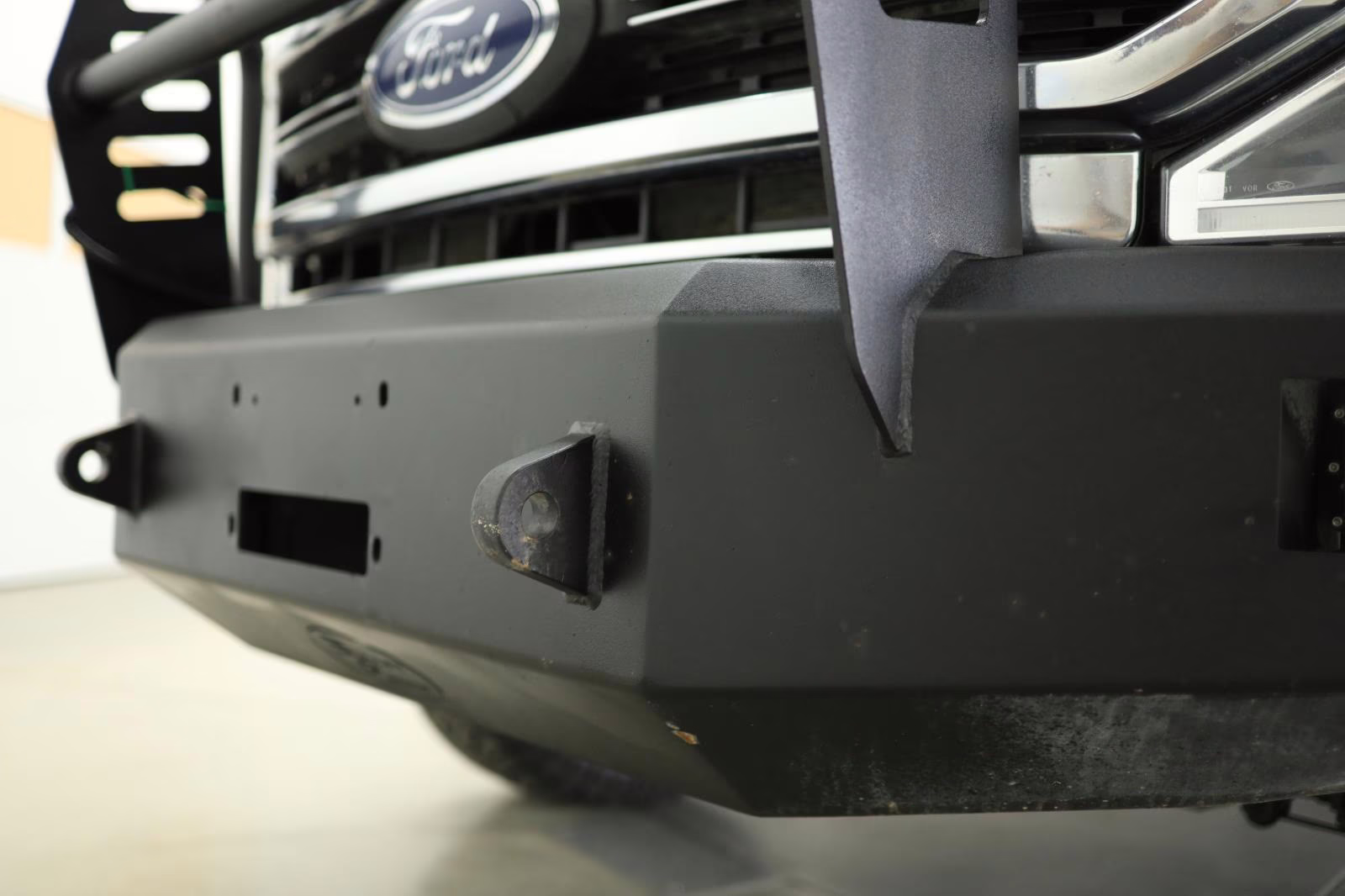 2022 Agate Black Ford Super Duty F-350 SRW Lariat 4X4 Truck