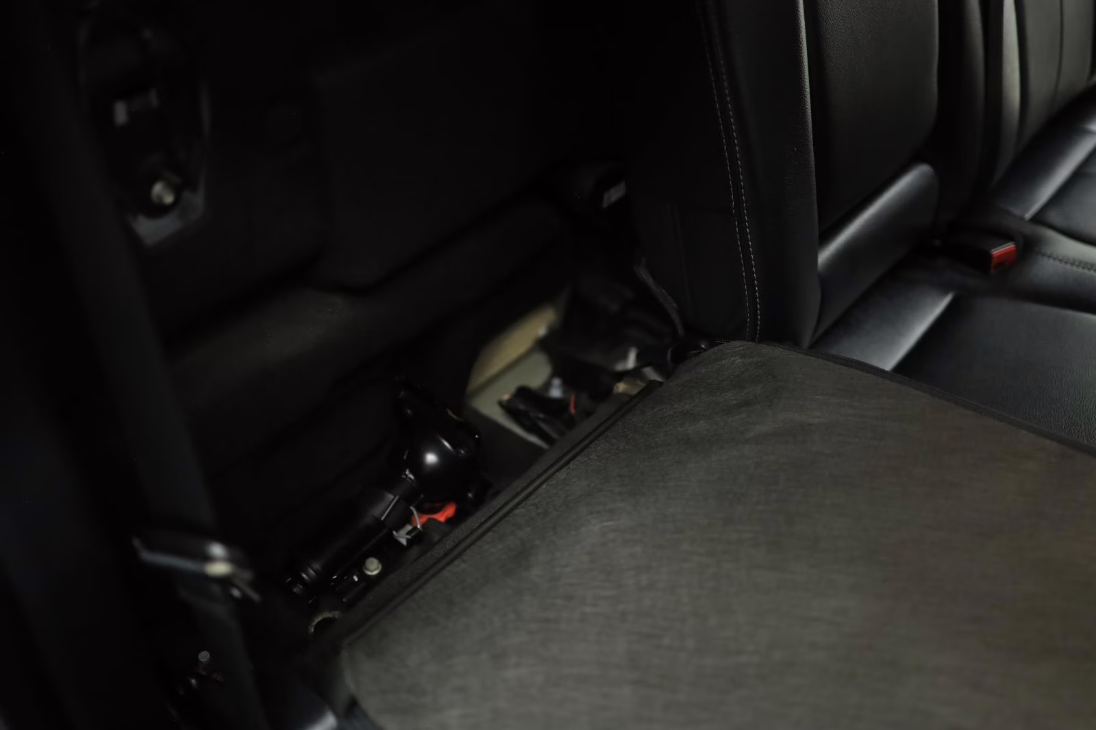 2022 Agate Black Ford Super Duty F-350 SRW Lariat 4X4 Truck