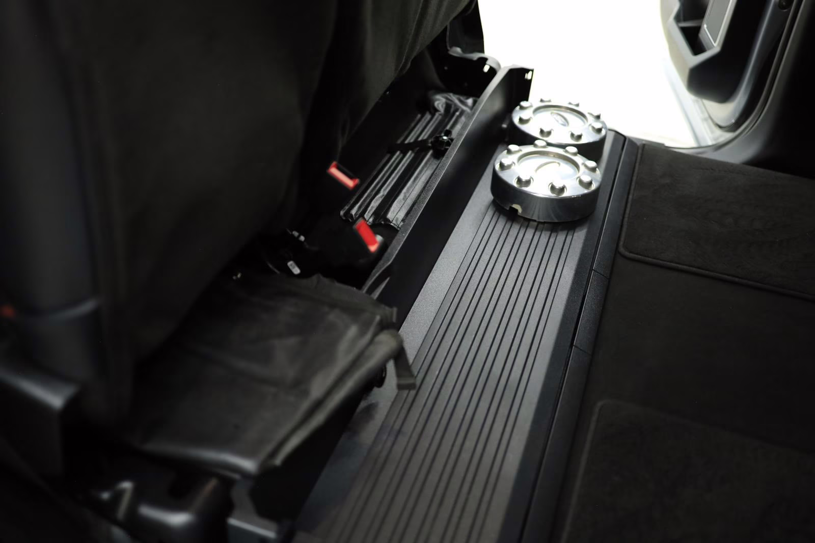 2022 Agate Black Ford Super Duty F-350 SRW Lariat 4X4 Truck