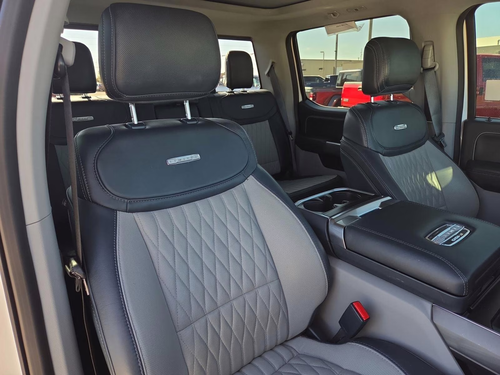 2023 Star White Metallic Tri-Coat Ford F-150 Limited 4X4 Truck