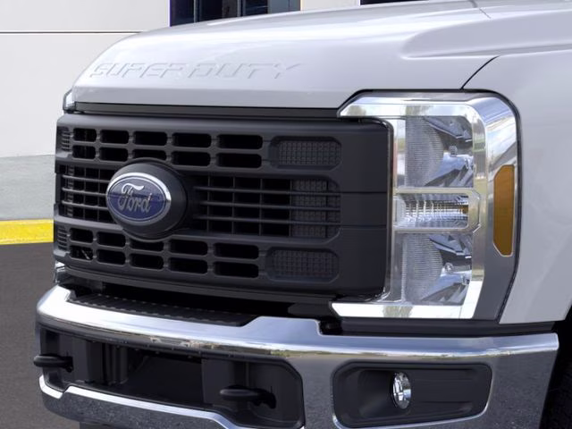 2026 Oxford White Ford Super Duty F-250 SRW XL 4X4 Truck