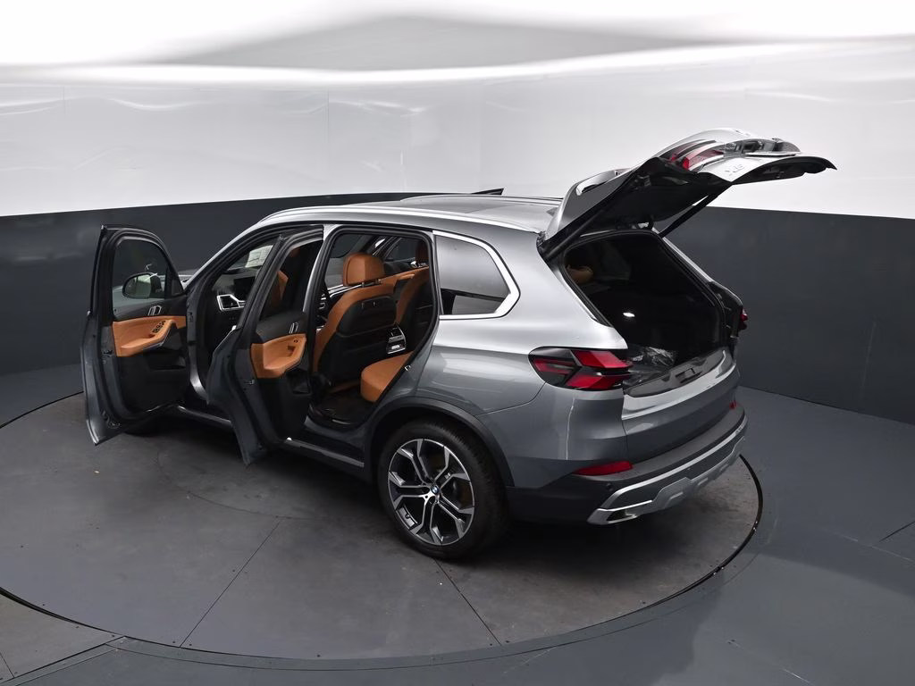 2026 Skyscraper Grey Metallic BMW X5 sDrive40i RWD SUV