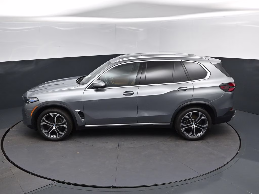 2026 Skyscraper Grey Metallic BMW X5 sDrive40i RWD SUV