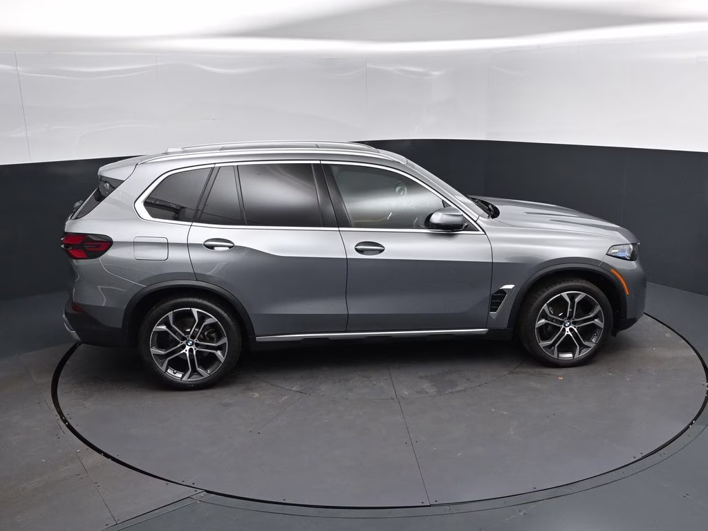 2026 Skyscraper Grey Metallic BMW X5 sDrive40i RWD SUV