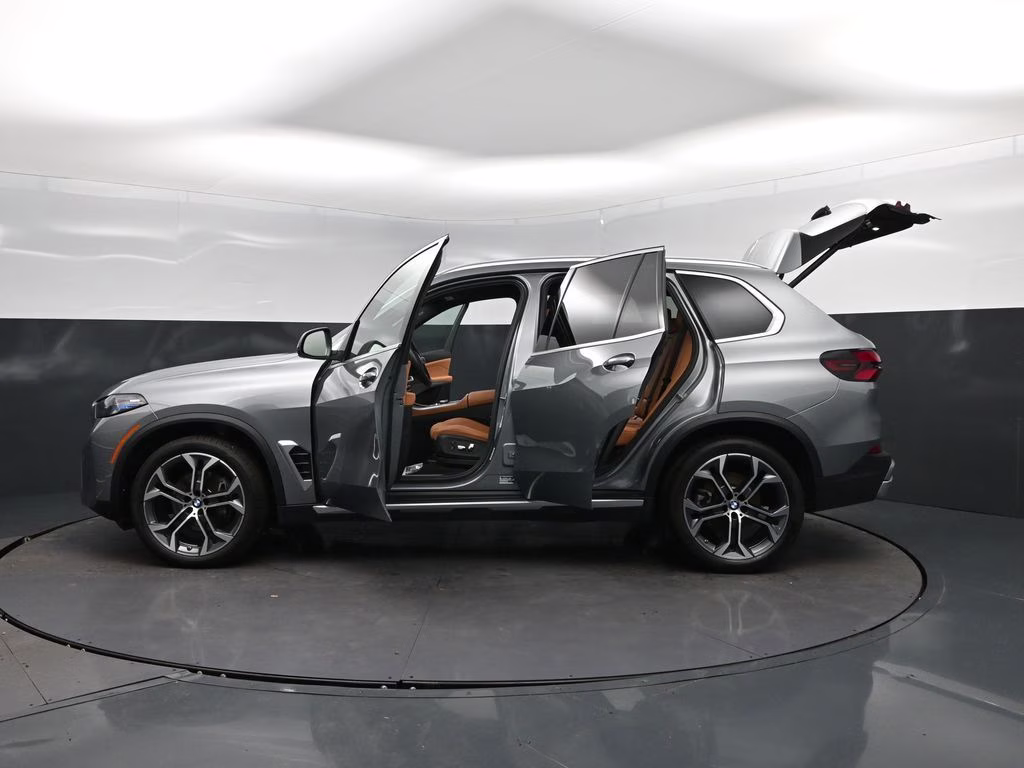 2026 Skyscraper Grey Metallic BMW X5 sDrive40i RWD SUV