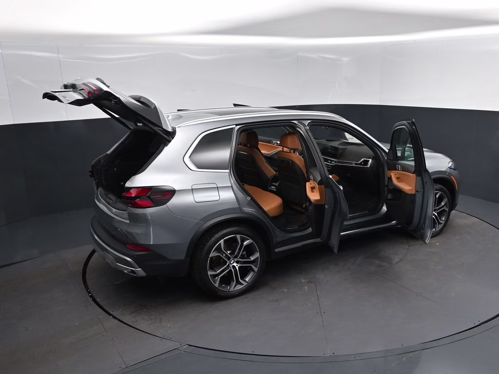 2026 Skyscraper Grey Metallic BMW X5 sDrive40i RWD SUV