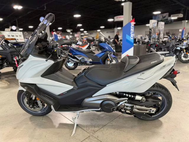 2025 GRY KYMCO AK 550i ABS Motorcycle