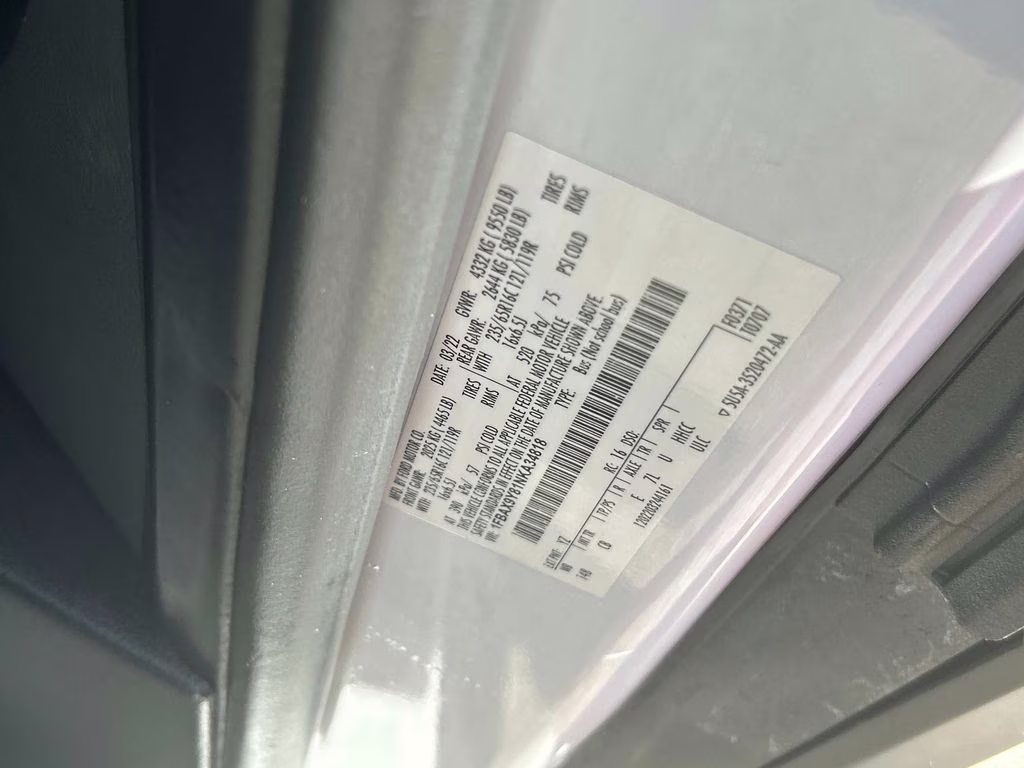 2022 Oxford White Ford Transit-350 XLT AWD Crossover