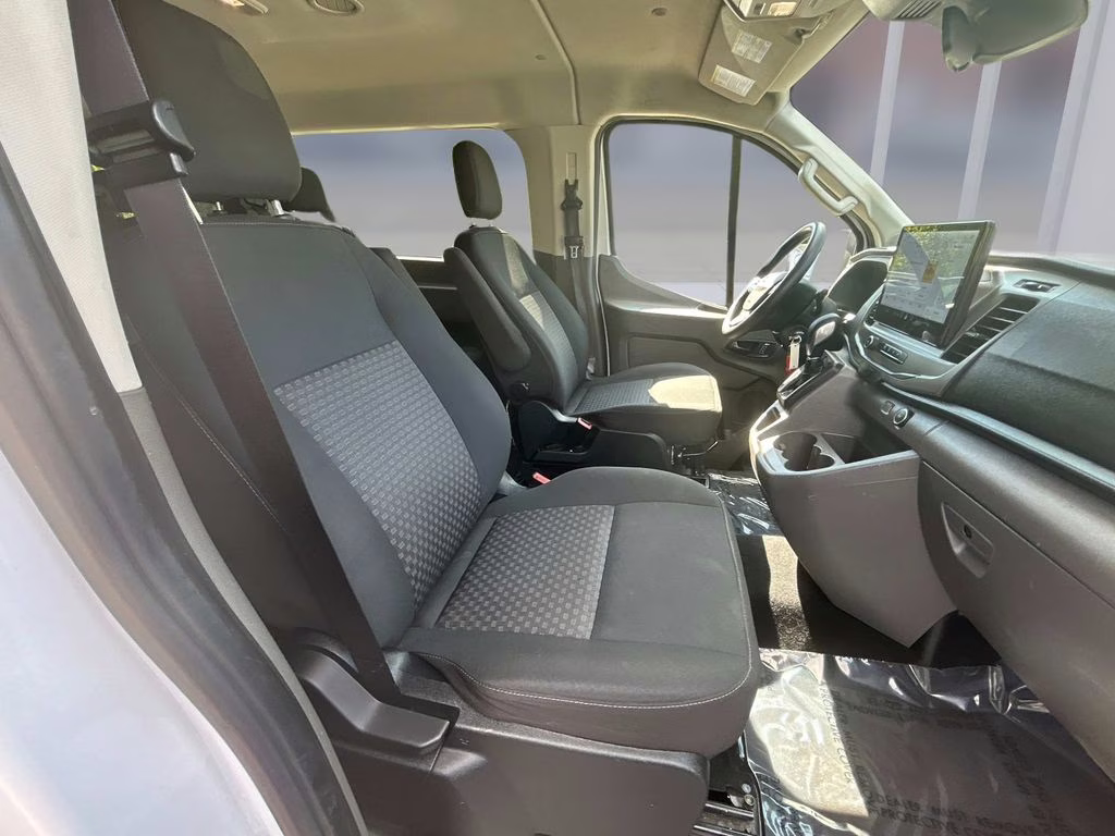 2022 Oxford White Ford Transit-350 XLT AWD Crossover