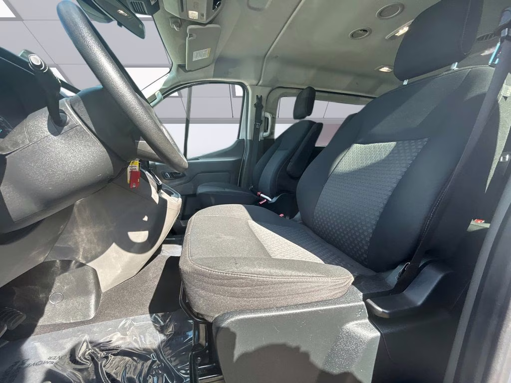 2022 Oxford White Ford Transit-350 XLT AWD Crossover