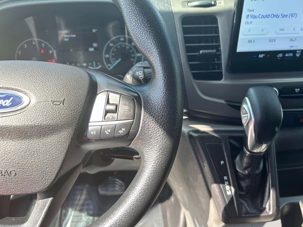 2022 Oxford White Ford Transit-350 XLT AWD Crossover