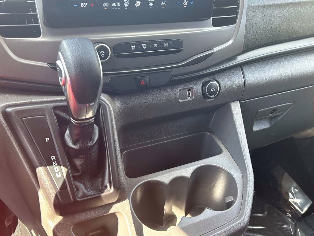 2022 Oxford White Ford Transit-350 XLT AWD Crossover