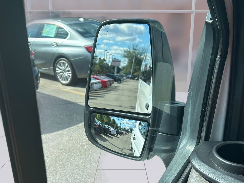 2022 Oxford White Ford Transit-350 XLT AWD Crossover