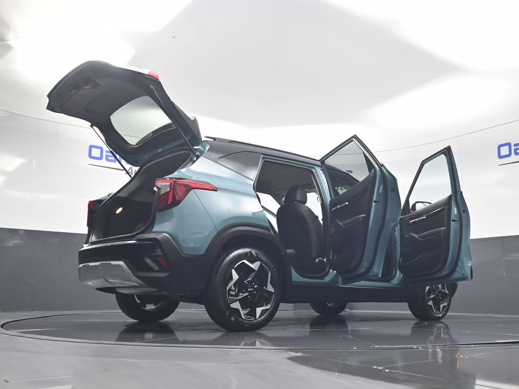 2026 Pluton Blue/Black Roof Kia Seltos S AWD SUV