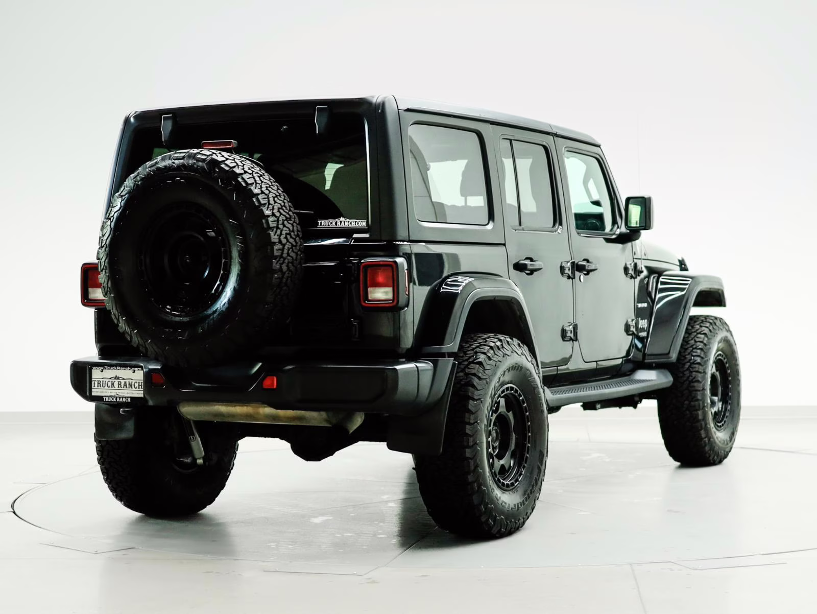 2018 Black Jeep Wrangler Unlimited Sahara 4X4 SUV