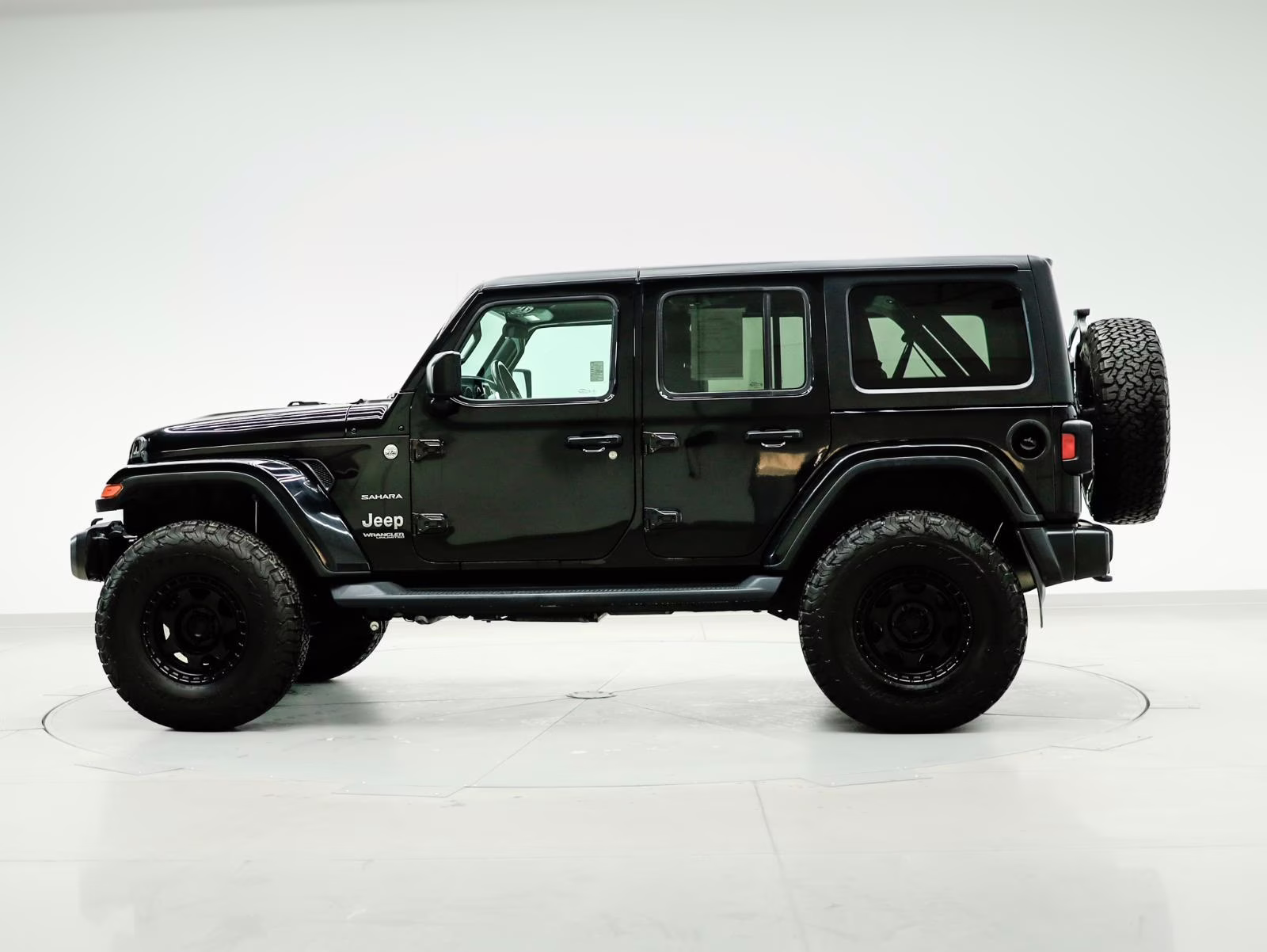 2018 Black Jeep Wrangler Unlimited Sahara 4X4 SUV
