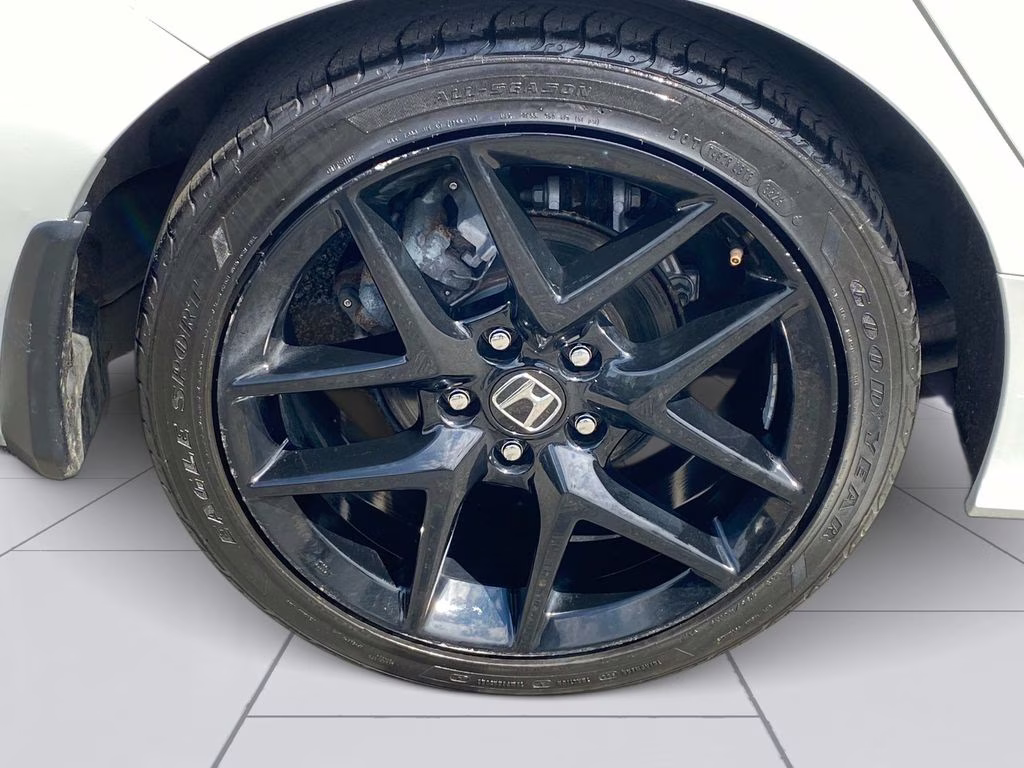 2024 Platinum White Pearl Honda Civic Sport FWD Sedan