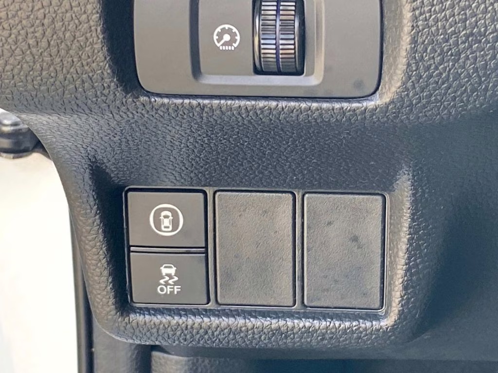 2024 Platinum White Pearl Honda Civic Sport FWD Sedan