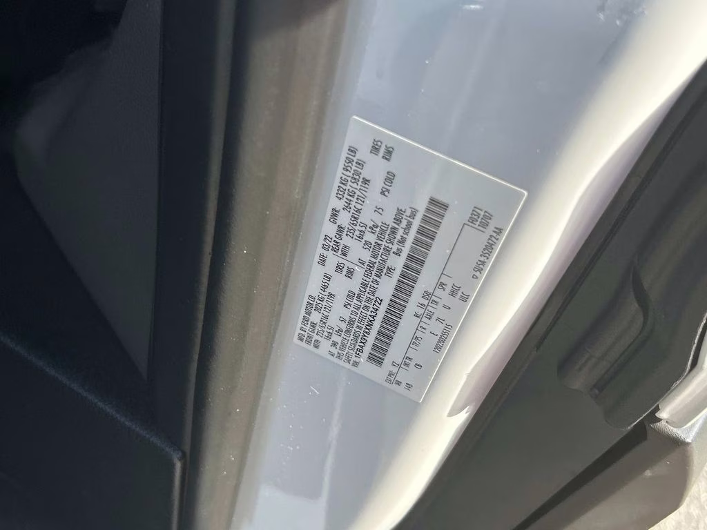 2022 Oxford White Ford Transit-350 XLT AWD Crossover