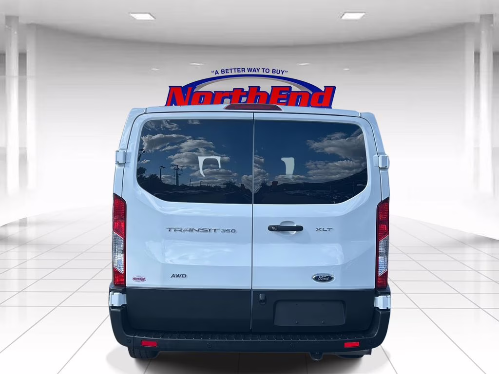 2022 Oxford White Ford Transit-350 XLT AWD Crossover
