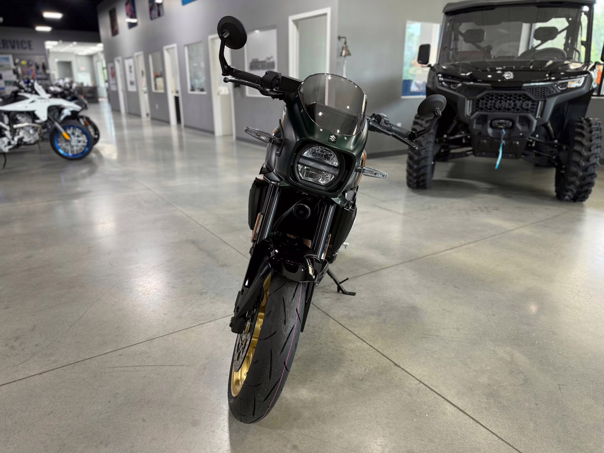 2026 - Suzuki GSX 8TT Motorcycle