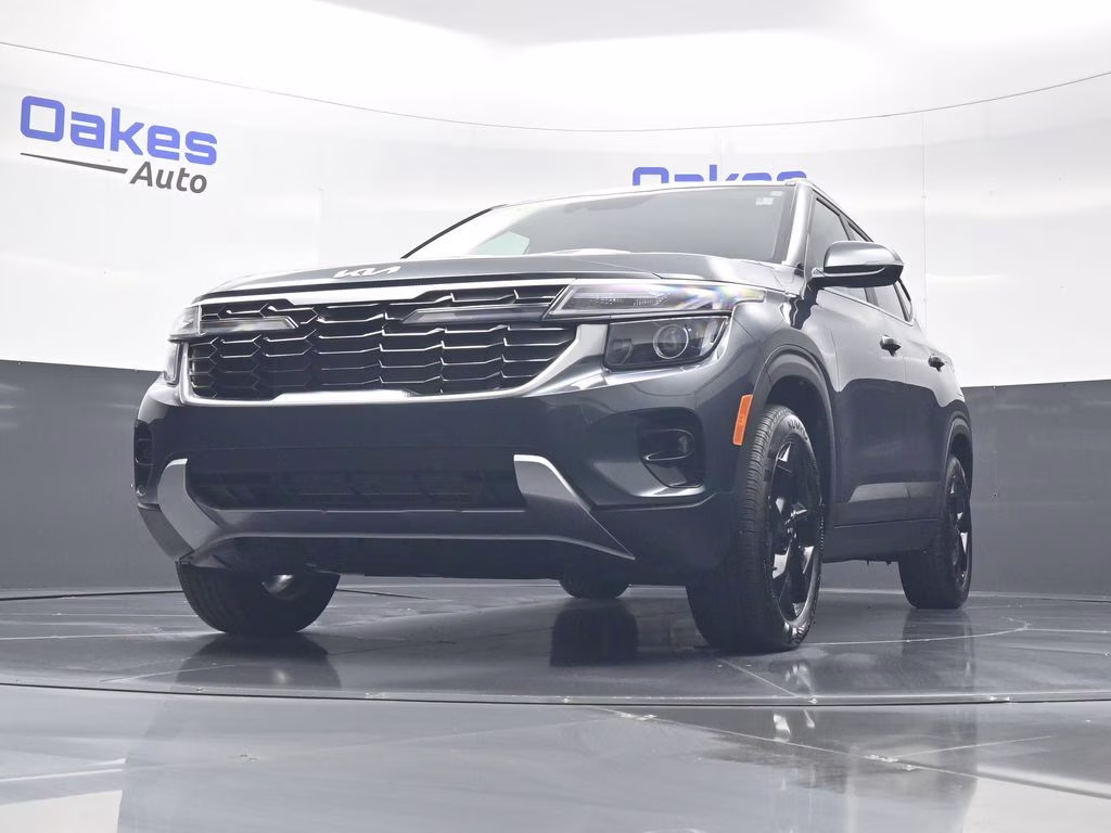 2026 Gravity Gray Kia Seltos EX AWD SUV