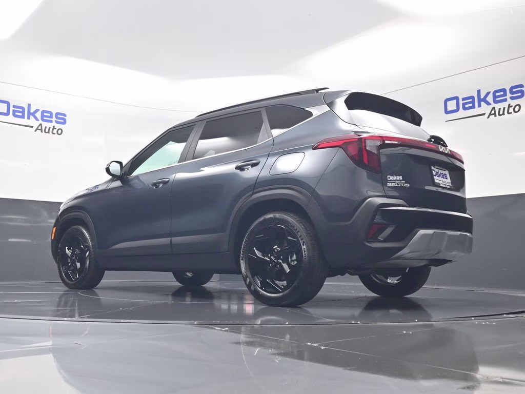 2026 Gravity Gray Kia Seltos EX AWD SUV