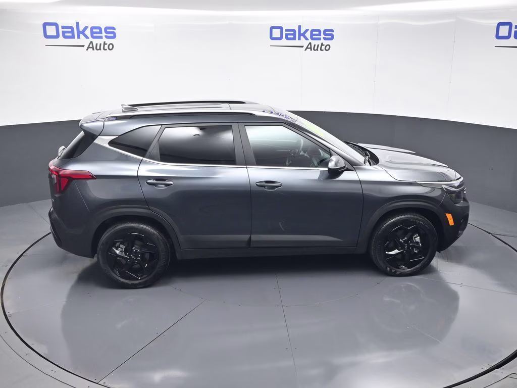 2026 Gravity Gray Kia Seltos EX AWD SUV