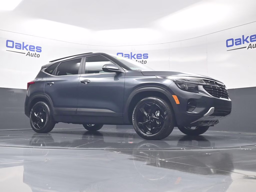 2026 Gravity Gray Kia Seltos EX AWD SUV