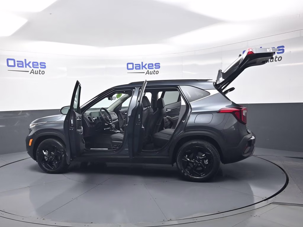 2026 Gravity Gray Kia Seltos EX AWD SUV