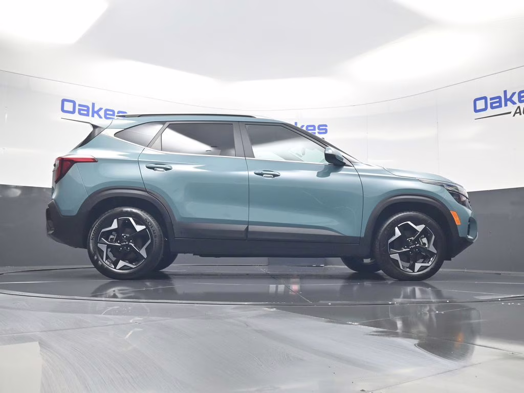 2026 Pluton Blue Kia Seltos EX AWD SUV