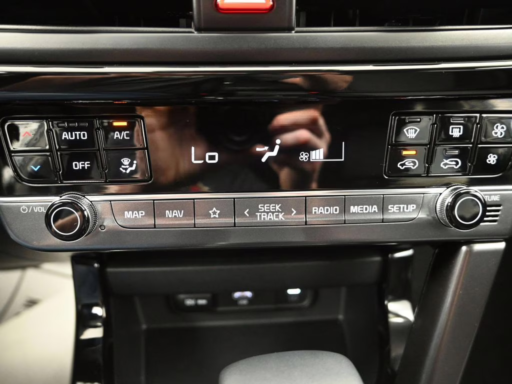 2026 Pluton Blue/Black Roof Kia Seltos S AWD SUV