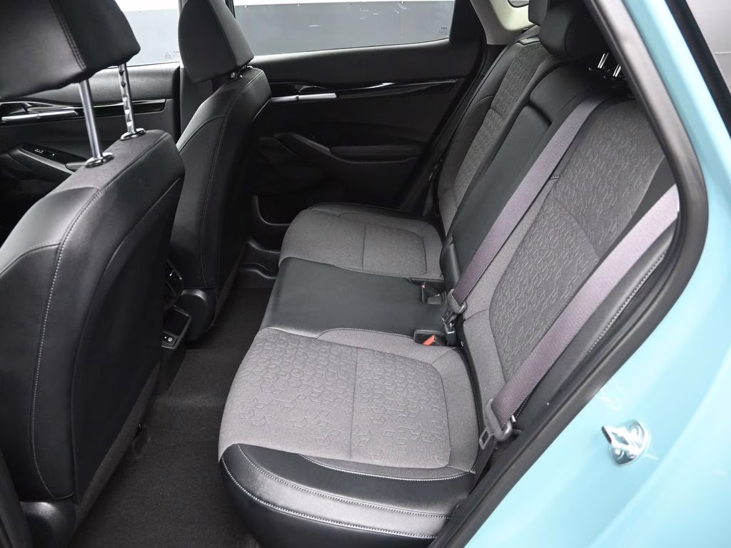 2026 Pluton Blue/Black Roof Kia Seltos S AWD SUV