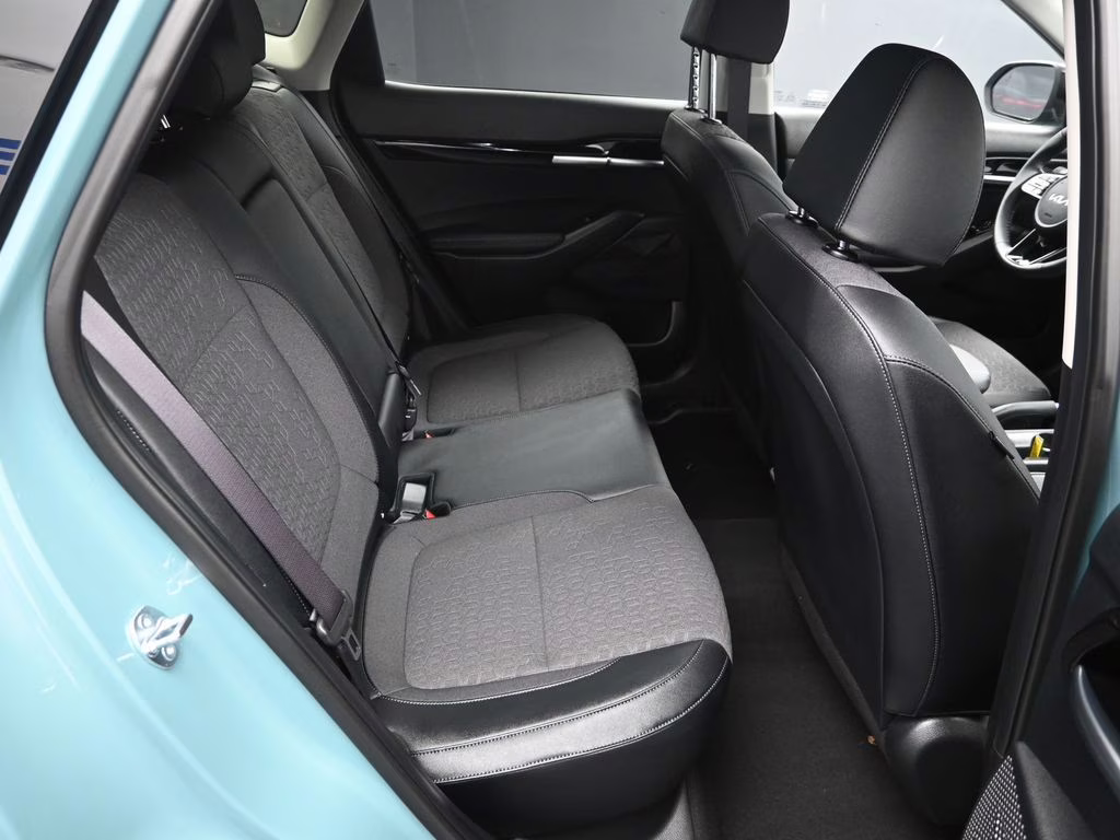 2026 Pluton Blue/Black Roof Kia Seltos S AWD SUV