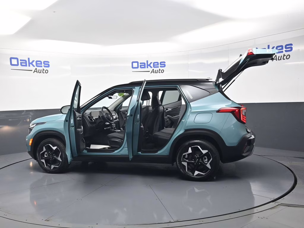2026 Pluton Blue/Black Roof Kia Seltos S AWD SUV