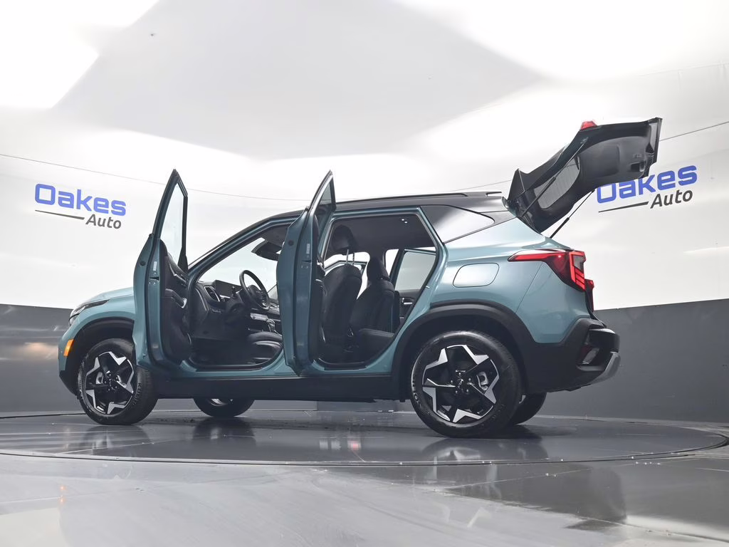 2026 Pluton Blue/Black Roof Kia Seltos S AWD SUV