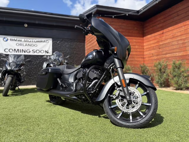 2025 BLACK SMOKE Indian CHIEFTAIN POWER PLUS DARK HORSE  112 RIDER ASSISIT