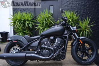 2025 ONYX BLACK SMOKE Indian SCOUT BOBBER SIXTY LTD