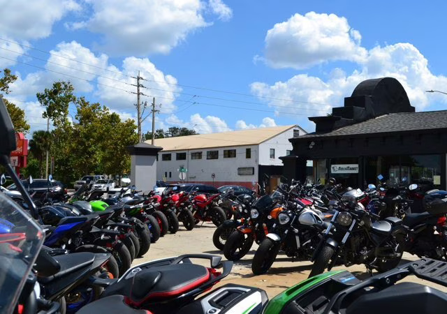 2025 ONYX BLACK SMOKE Indian SCOUT BOBBER SIXTY LTD