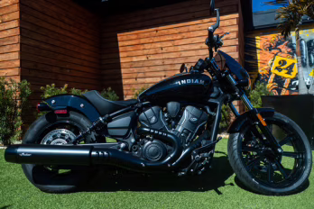 2025 BLACK METALLIC Indian SPORT SCOUT